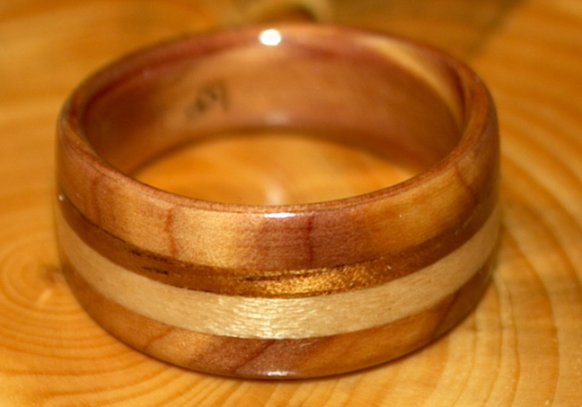 Man's juniper heartwood ring with koa and maple bands