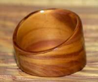 juniper heart wood ring with natural knot  view 1