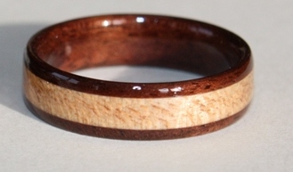 Black Walnut Ring with Maple iinlay